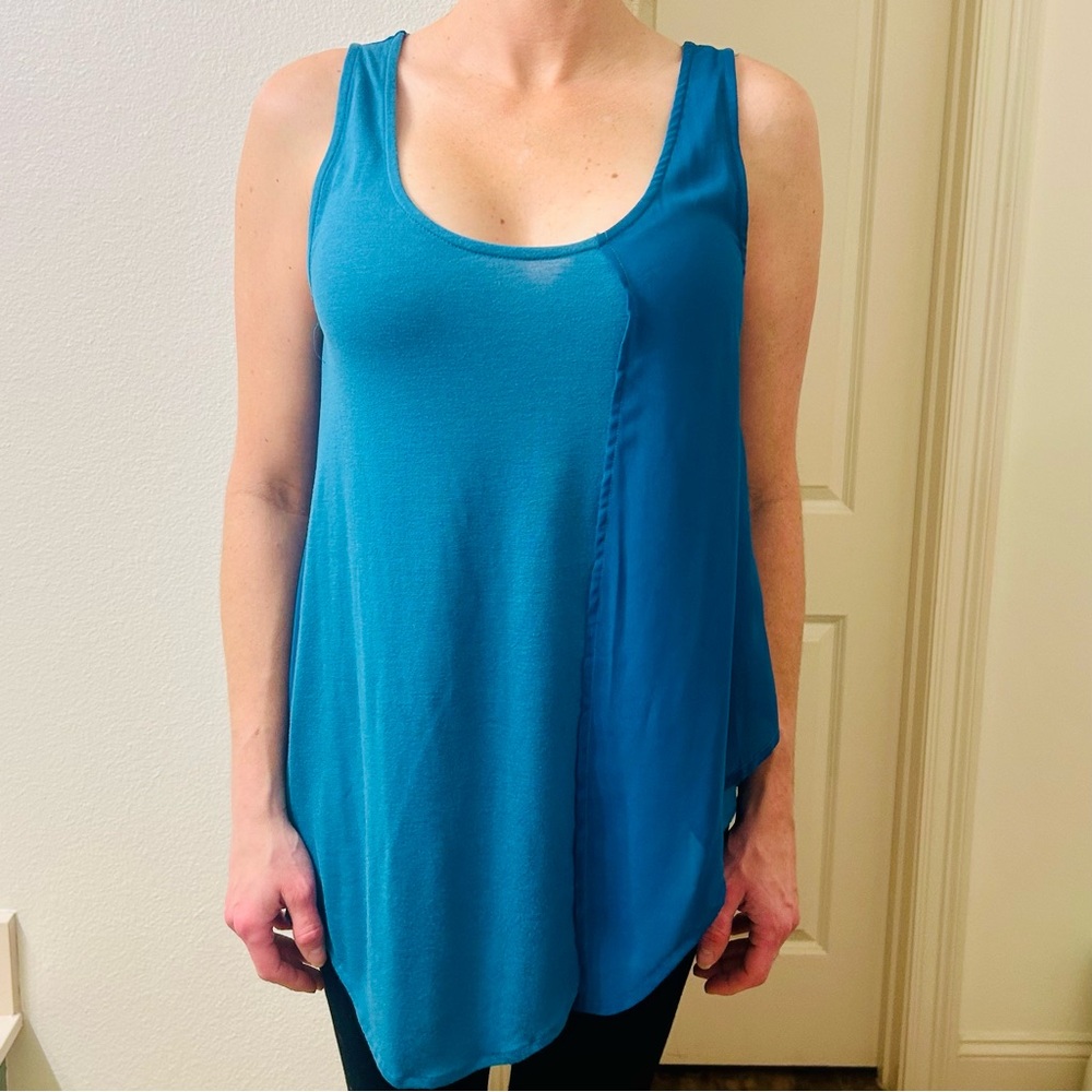TCEC Blue Relaxed Asymmetrical Tank Top with Scoop Neck